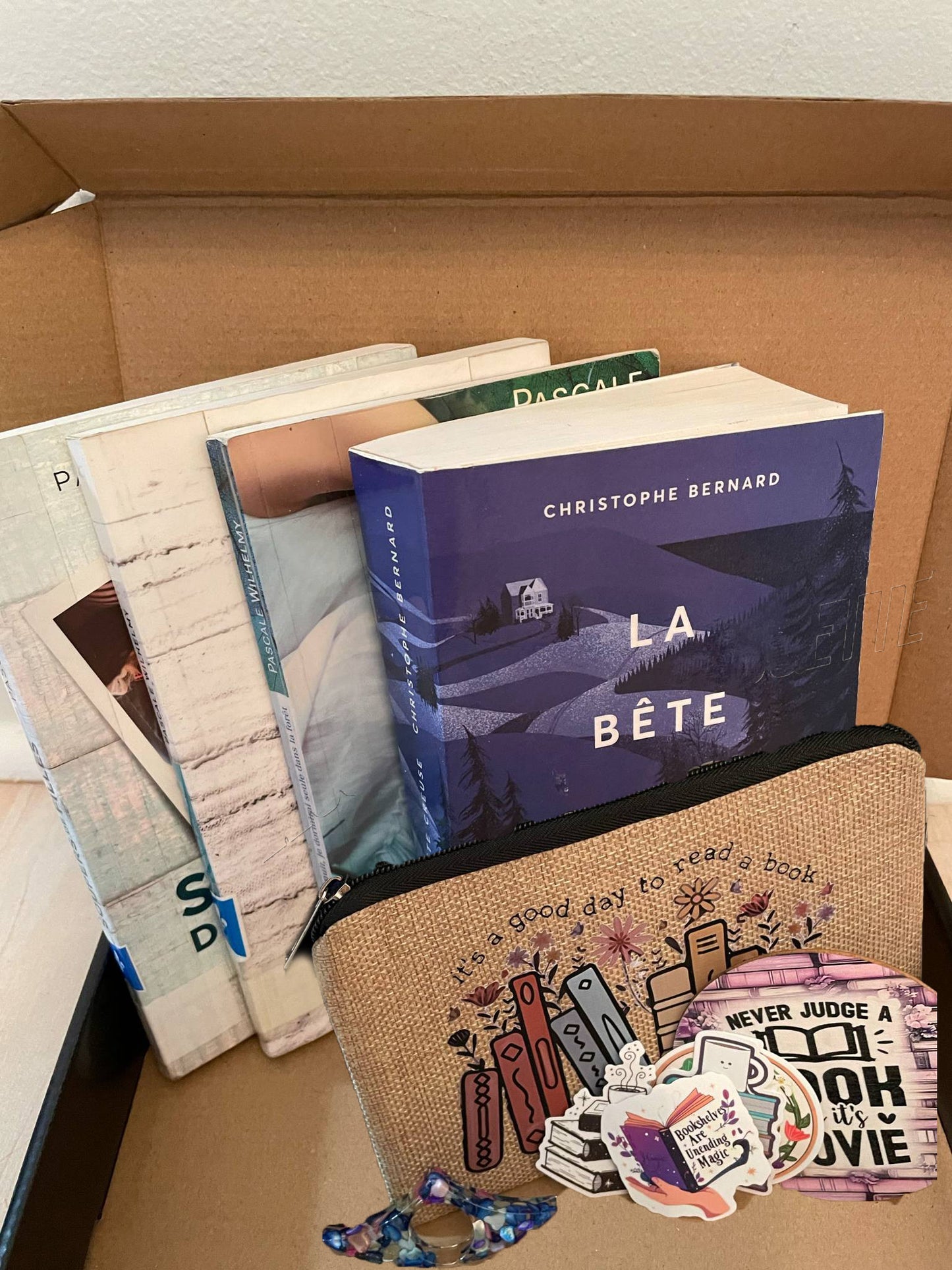 Toutes catégories de genres confondues au Québec