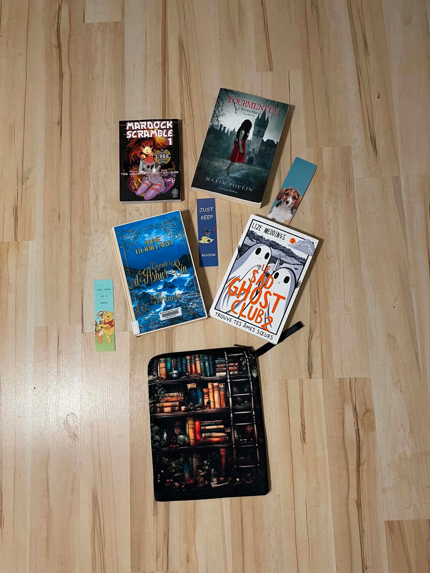 La boîte littéraire mensuelle… pour les ados qui aiment sortir des sentiers battus 📚✨