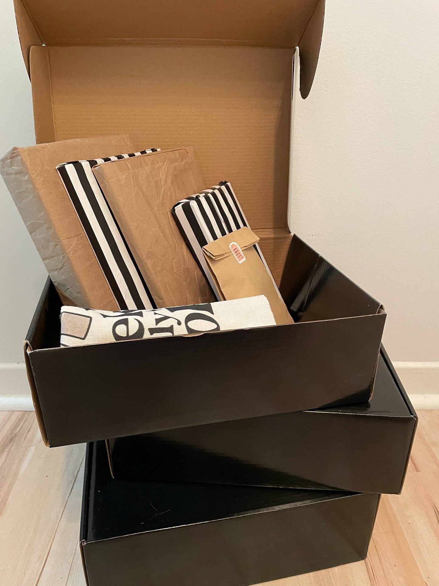 Boîtes Trimestriel (3 mois) Policier